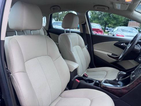 Used 2014 Buick Verano Convenience FWD image 24