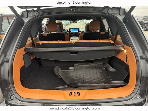 Certified 2025 Lincoln Aviator Black Label w/ Jet Appearance Package image 53