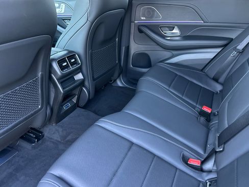 New 2026 Mercedes-Benz GLE 450 4MATIC image 12
