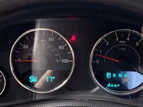 Used 2013 Jeep Wrangler Sport AWD/4WD image 23