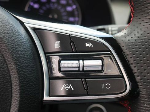 Used 2022 Kia Forte GT FWD image 10