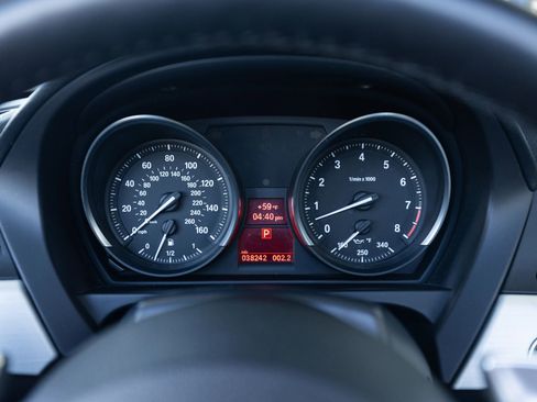 Used 2009 BMW Z4 sDrive35i image 33