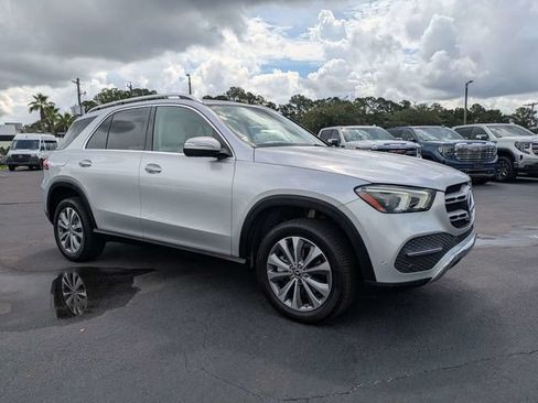 Used 2020 Mercedes-Benz GLE 350 4MATIC image 2