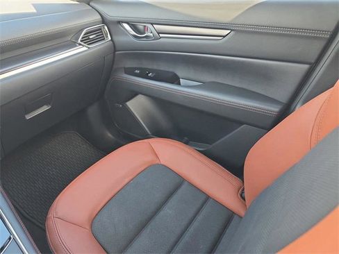 Used 2024 MAZDA CX-5 Carbon Edition image 21