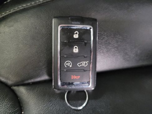 Used 2022 Jeep Grand Cherokee Limited 4xe image 31