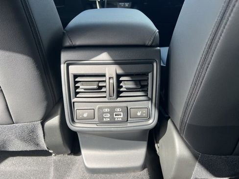 New 2026 Subaru Outback Limited image 9