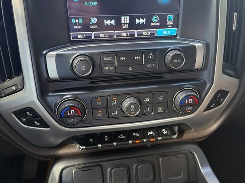 Used 2018 GMC Sierra 1500 SLT w/ SLT Premium Package AWD/4WD image 8