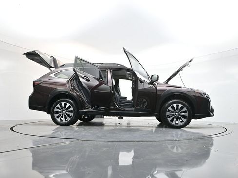 Certified 2024 Subaru Outback Limited image 41