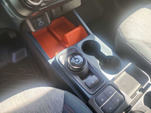 Used 2022 Ford Maverick XLT image 28