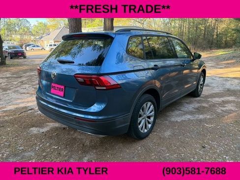 Used 2019 Volkswagen Tiguan S image 11