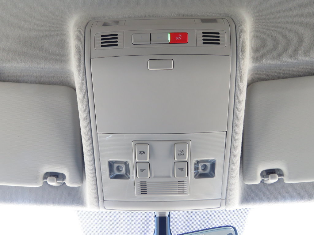 Used 2023 Volkswagen Tiguan S FWD image 28