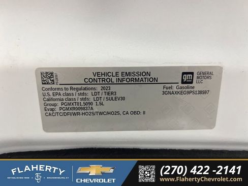 Used 2023 Chevrolet Equinox LT image 17