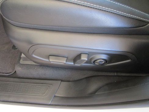 New 2026 Jeep Grand Cherokee L Limited image 27