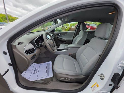 Used 2021 Chevrolet Malibu LT FWD image 25