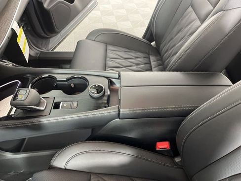 New 2026 Nissan Rogue Platinum AWD/4WD image 28