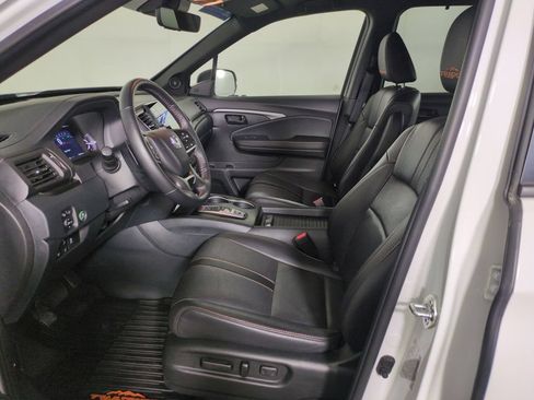Certified 2023 Honda Passport TrailSport image 9