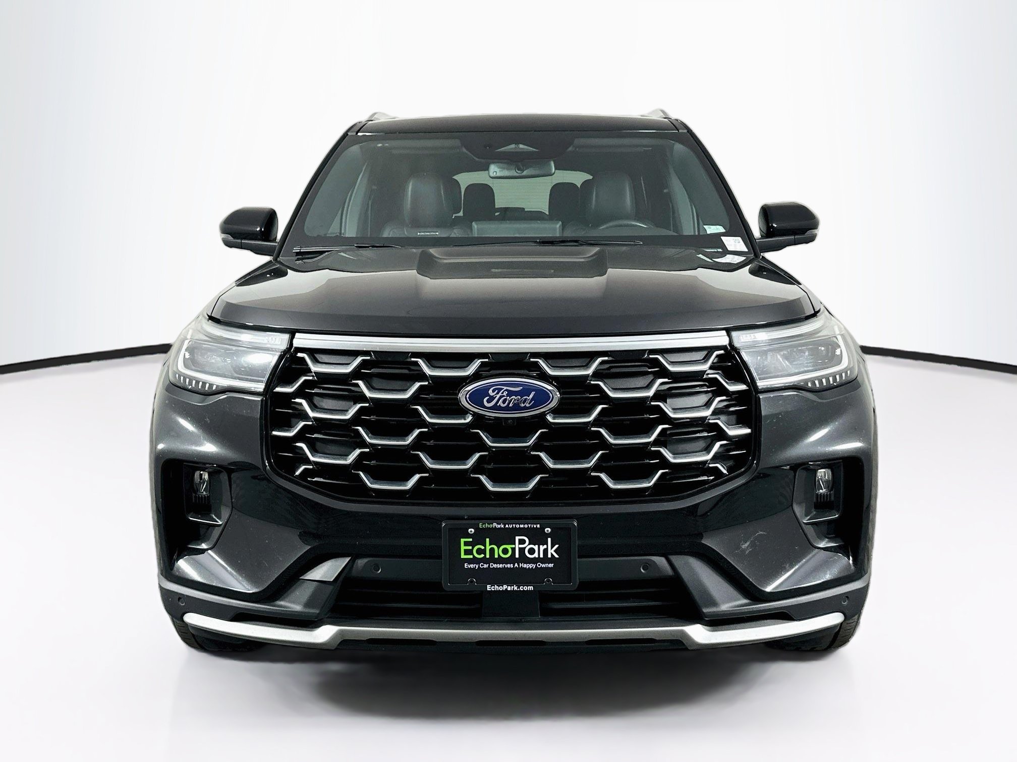 Used 2025 Ford Explorer Platinum w/ LUX Leather Package AWD/4WD image 2