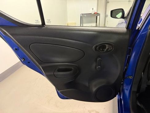 Used 2017 Nissan Versa S Plus FWD image 15