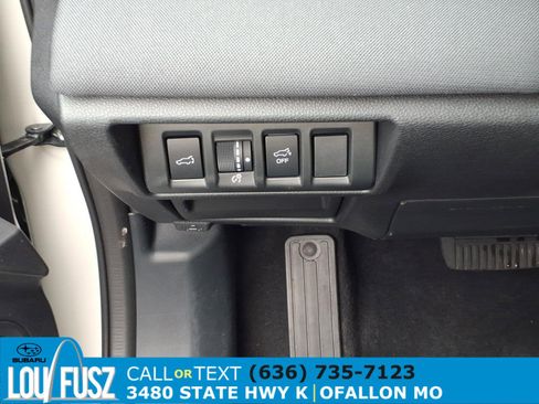Certified 2025 Subaru Outback Premium AWD/4WD image 21