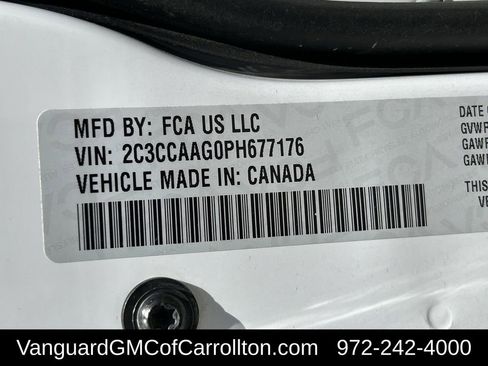 Used 2023 Chrysler 300 Touring w/ Sport Appearance Package image 19