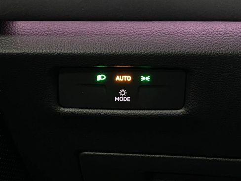 New 2026 Volkswagen Tiguan SE AWD/4WD image 14