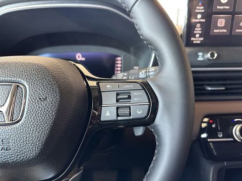 New 2026 Honda Pilot Touring image 15