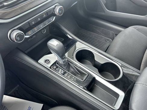 Certified 2023 Nissan Altima 2.5 SV FWD image 22