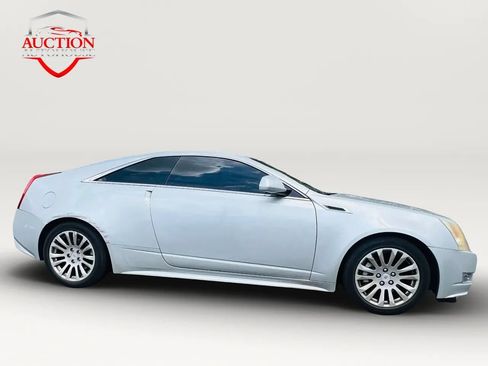 Used 2013 Cadillac CTS Performance RWD image 5