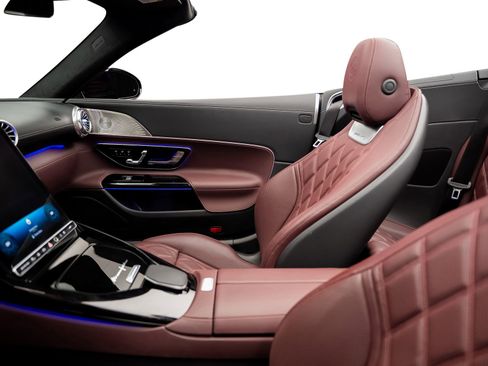 Used 2024 Mercedes-Benz SL 55 AMG AMG SL 55 w/ Manufactur Interior Package image 61