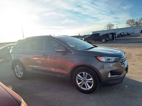 Used 2019 Ford Edge SEL w/ Equipment Group 201A image 4
