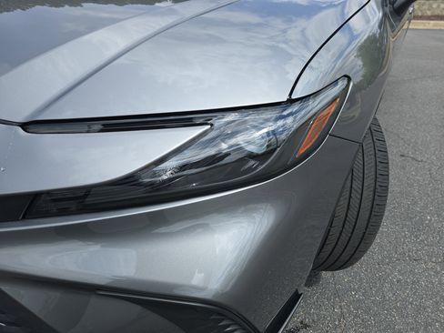 Used 2025 Toyota Camry SE w/ Convenience Package FWD image 32