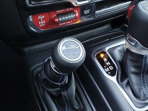 New 2023 Jeep Wrangler Unlimited Rubicon 4xe w/ Dual Top Group image 19