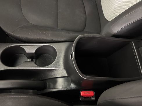 Used 2015 Kia Soul image 26