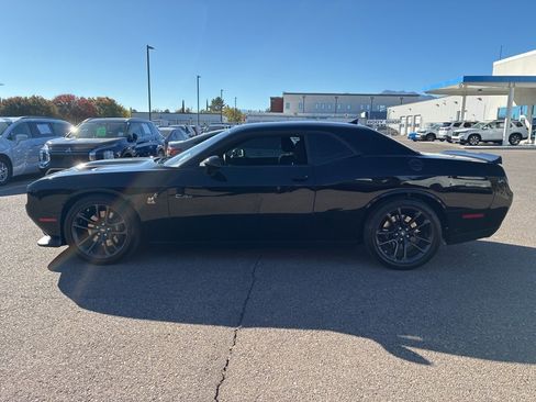 Used 2022 Dodge Challenger R/T Scat Pack image 2
