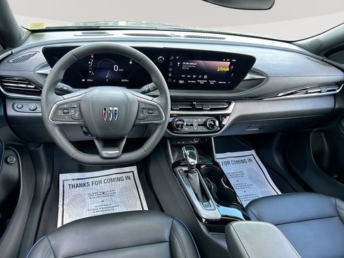Used 2024 Buick Envista Sport Touring w/ Convenience I Package FWD image 20