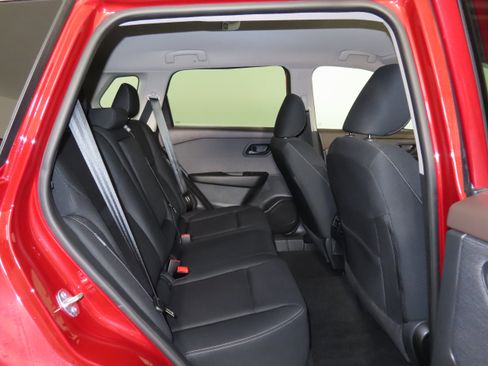 Certified 2023 Nissan Rogue S image 22