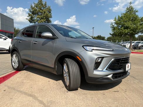 Used 2025 Buick Encore GX Preferred FWD image 4
