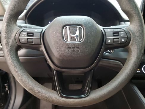 Certified 2025 Honda Accord SE image 11