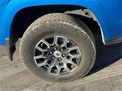 Used 2023 Chevrolet Colorado Z71 w/ Z71 Convenience Package 2