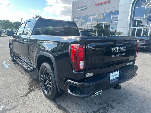 Used 2024 GMC Sierra 1500 Elevation w/ Elevation Premium Package AWD/4WD image 5