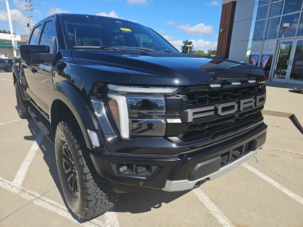 Used 2024 Ford F150 Raptor AWD/4WD image 6