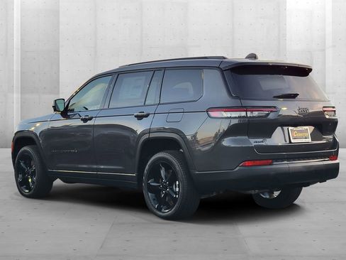 New 2025 Jeep Grand Cherokee L Limited w/ Luxury Tech Group II image 2