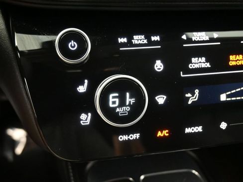 Used 2023 INFINITI QX60 Luxe w/ Performance Audio Package FWD image 15