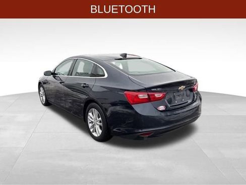 Used 2016 Chevrolet Malibu LT image 5