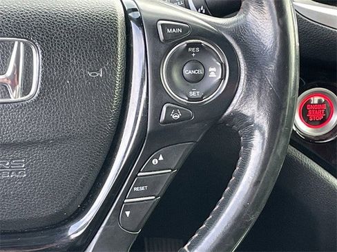 Used 2018 Honda Ridgeline Black Edition image 14