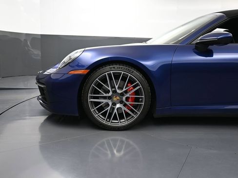 Certified 2024 Porsche 911 Targa 4S AWD/4WD image 12