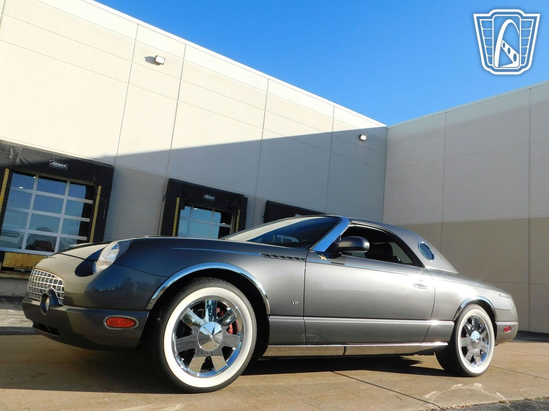 Used 2003 Ford Thunderbird RWD image 17