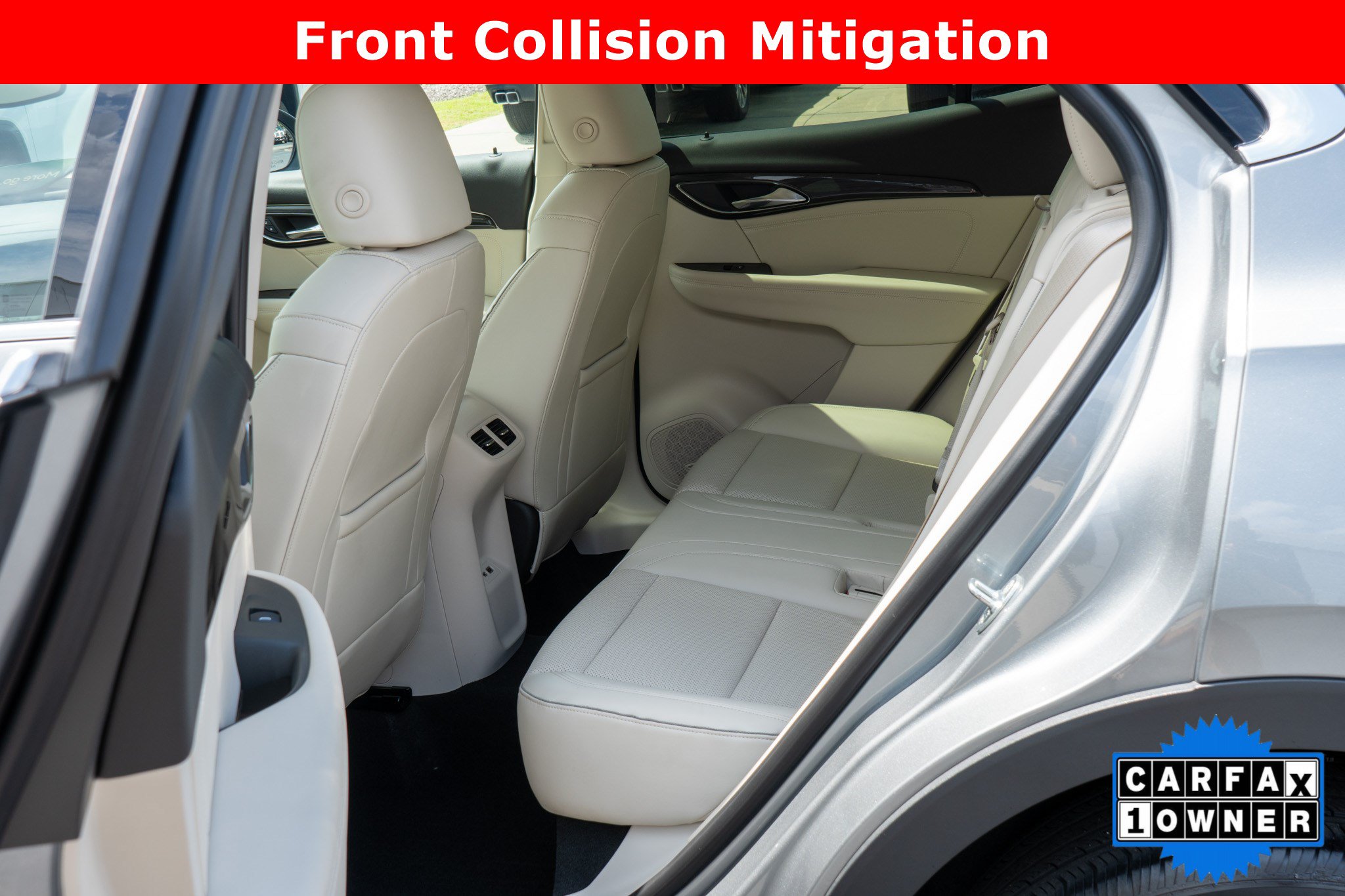 Used 2023 Buick Envision Essence AWD/4WD image 31