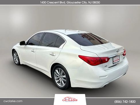 Used 2015 INFINITI Q50 Premium w/ Deluxe Touring Package image 7