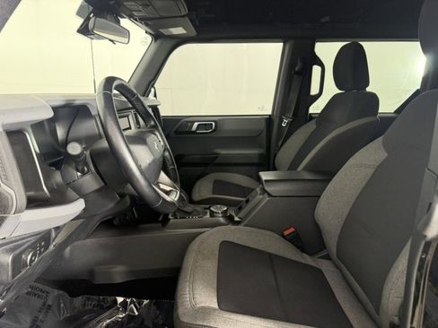 Used 2021 Ford Bronco Big Bend w/ Sasquatch Package image 11